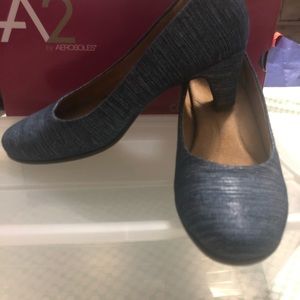 A2 by Aerosoles Pumps